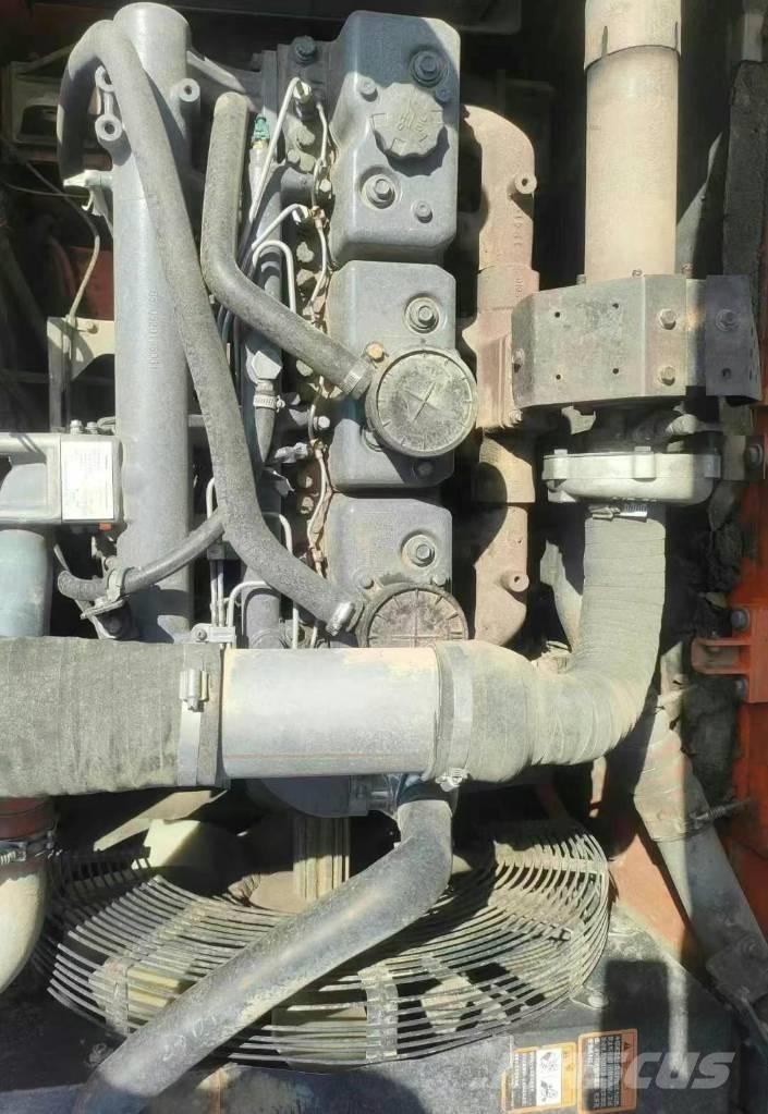 Doosan DX300LC-9 Escavatori cingolati