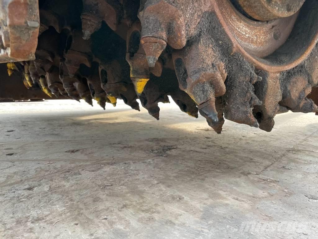 Wirtgen W 210 Fresa a freddo per asfalto