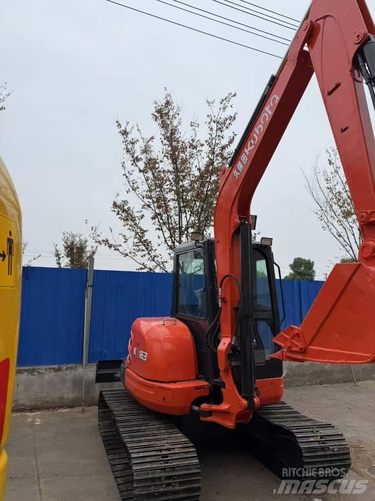Kubota 163 Escavatori cingolati