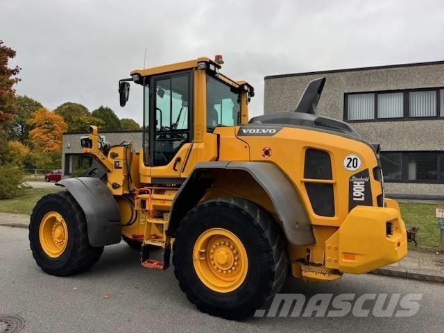 Volvo L 90 H Pale gommate