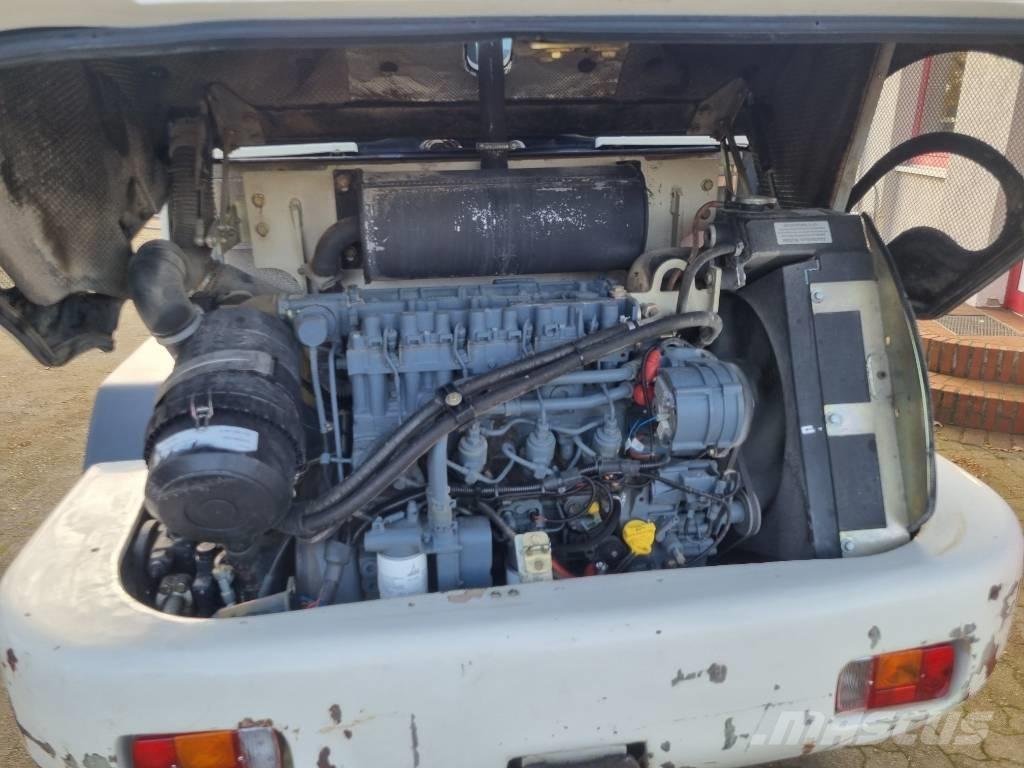 Terex TL 80 Pale gommate