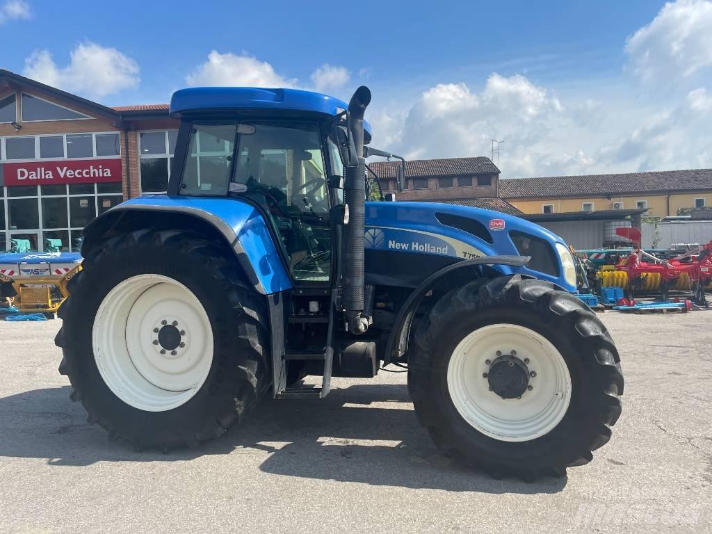 New Holland T 7550 Trattori
