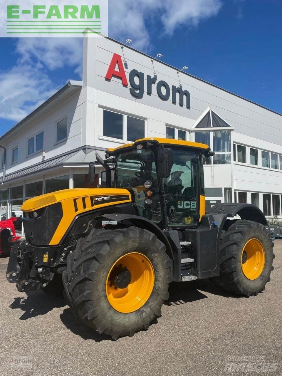 JCB fastrac 4220 Trattori