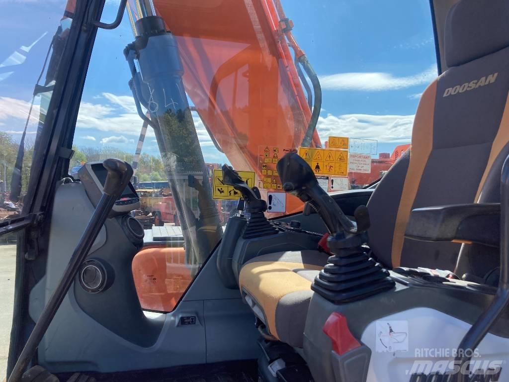 Doosan DX 140 LC-3 Escavatori cingolati