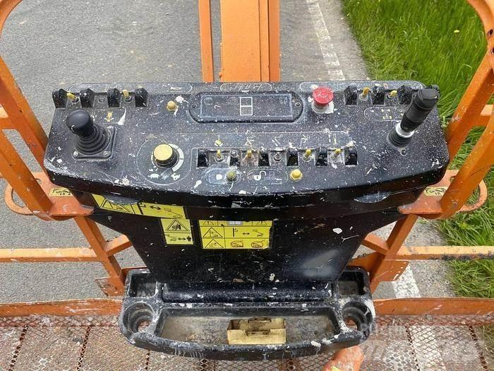 JLG 800AJ Piattaforme a braccio articolato