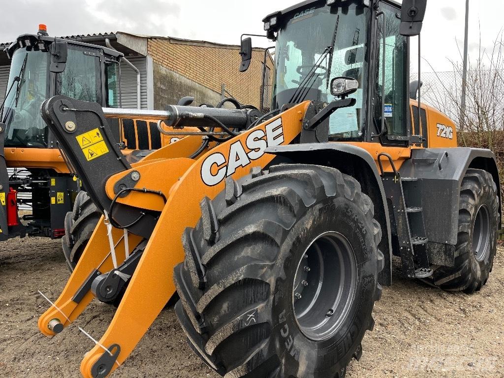 CASE 721 G Pale gommate