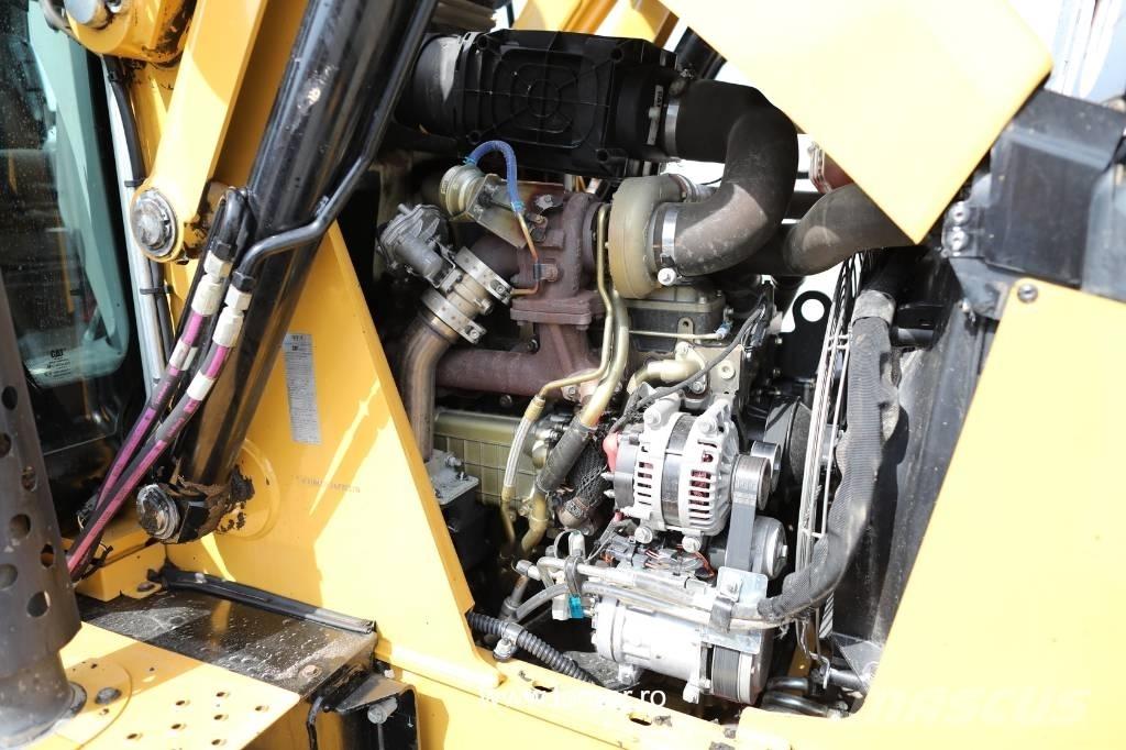 CAT 432 F2 Terne