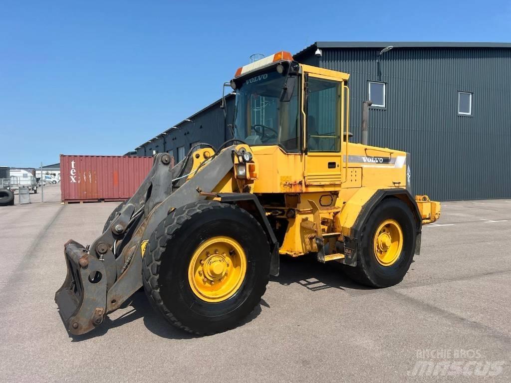 Volvo L 70 C Pale gommate