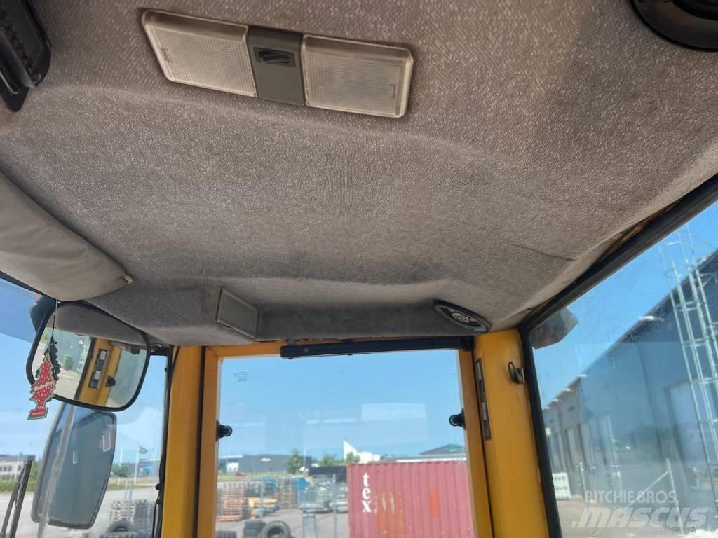 Volvo L 70 C Pale gommate