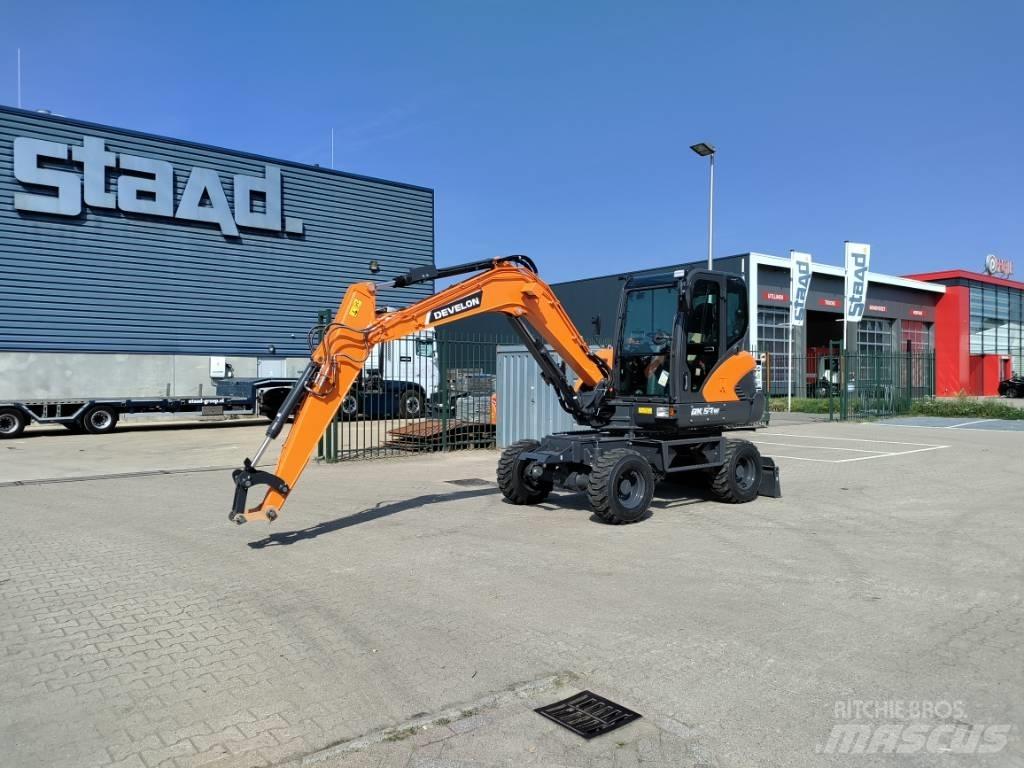 Develon DX57W-7 Miniescavatori