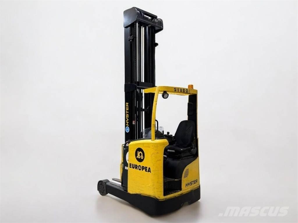 Hyster R1 6 Carrello retrattile
