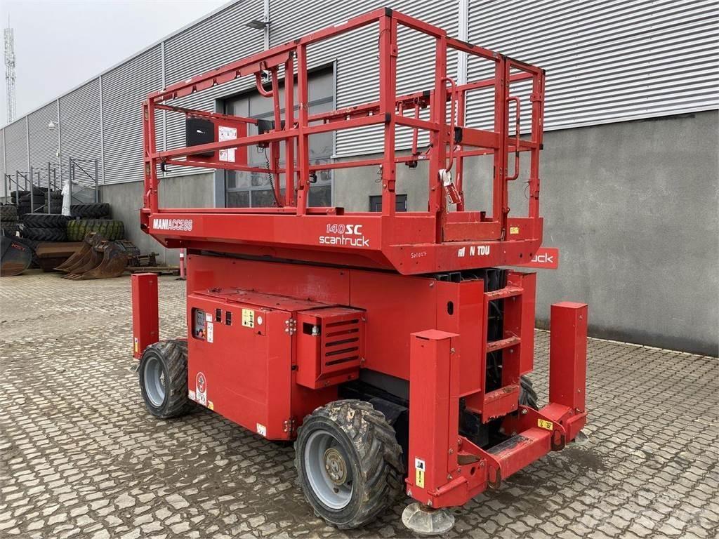 Manitou 140SC Piattaforme a pantografo