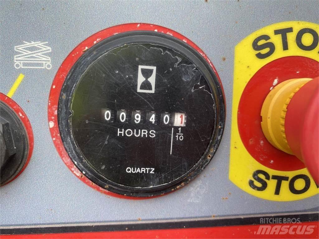 Manitou 140SC Piattaforme a pantografo