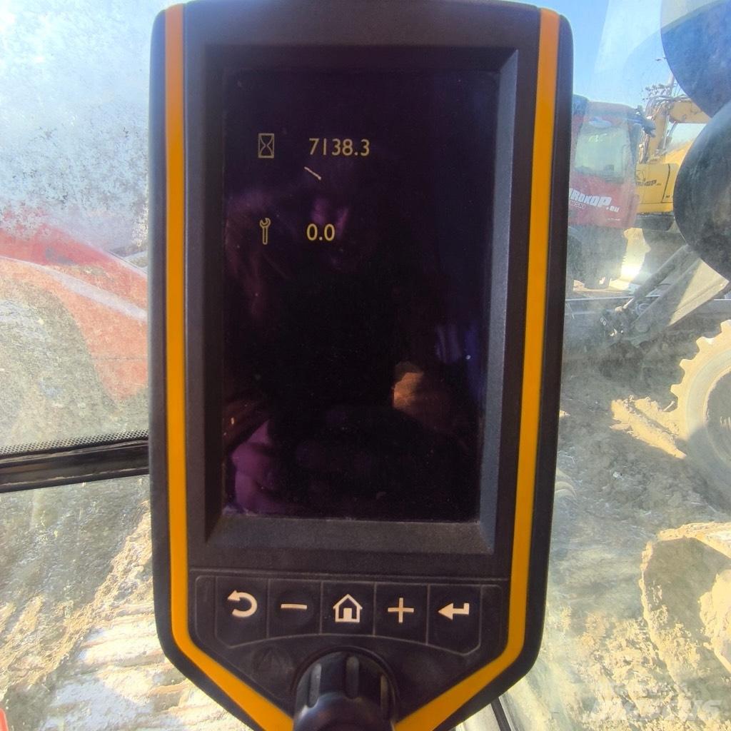JCB JS300nc Escavatori cingolati