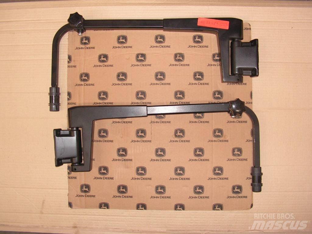 John Deere 6800 Cabine e interni