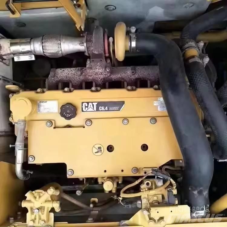 CAT 325 D Escavatori cingolati