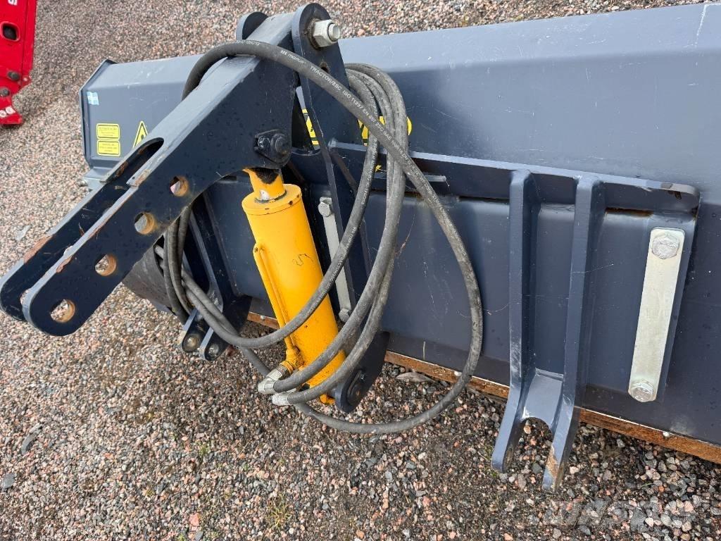 Drivex SS 10 C Spargisabbia e spargisale
