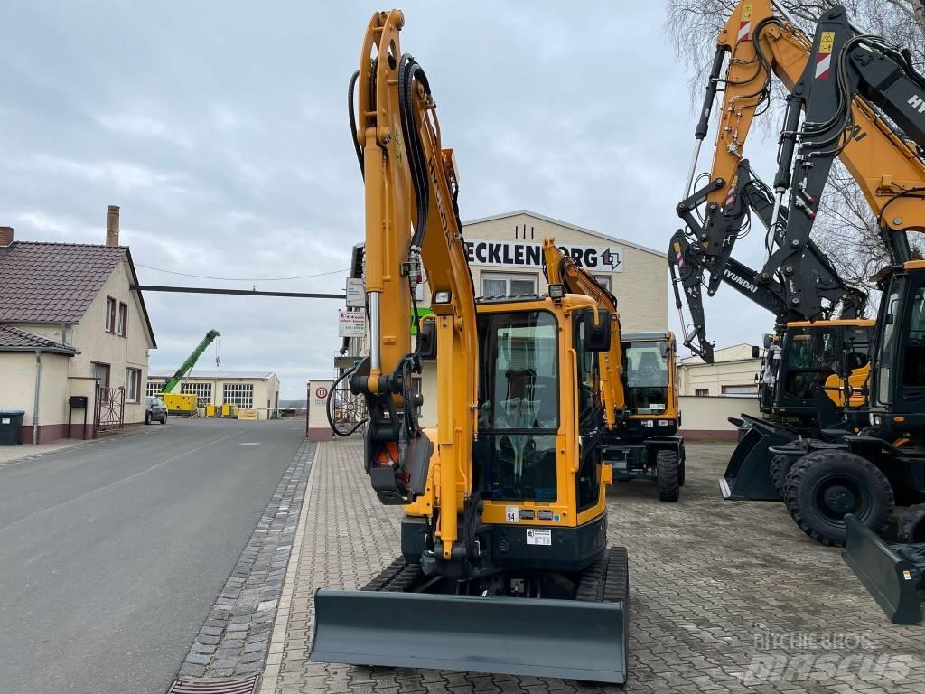 Hyundai R35Z-9A Miniescavatori