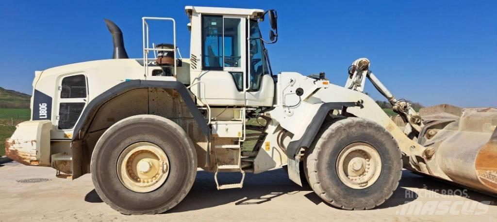 Volvo L 180 G Pale gommate