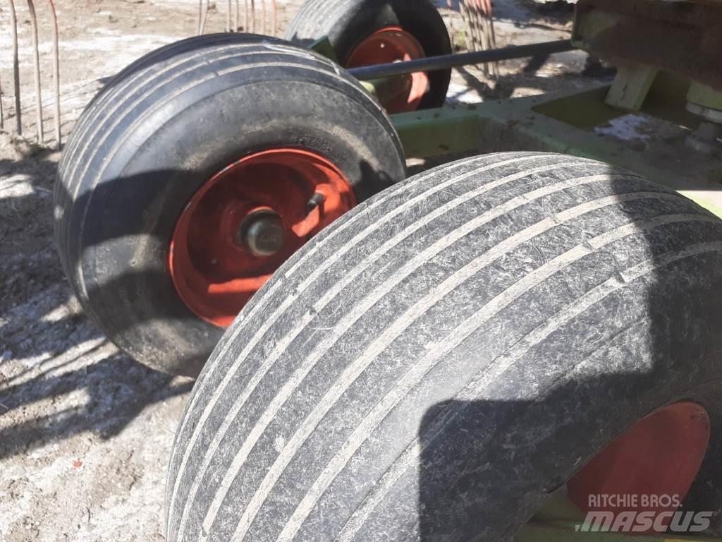 CLAAS Liner 430 S Falciandanatrici