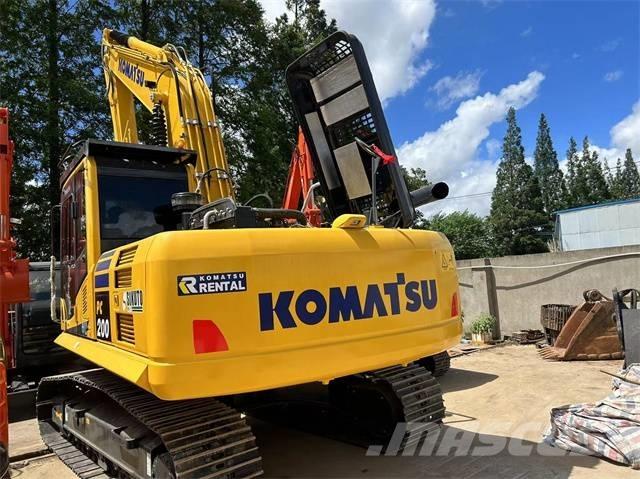 Komatsu PC 200-8 Escavatori cingolati