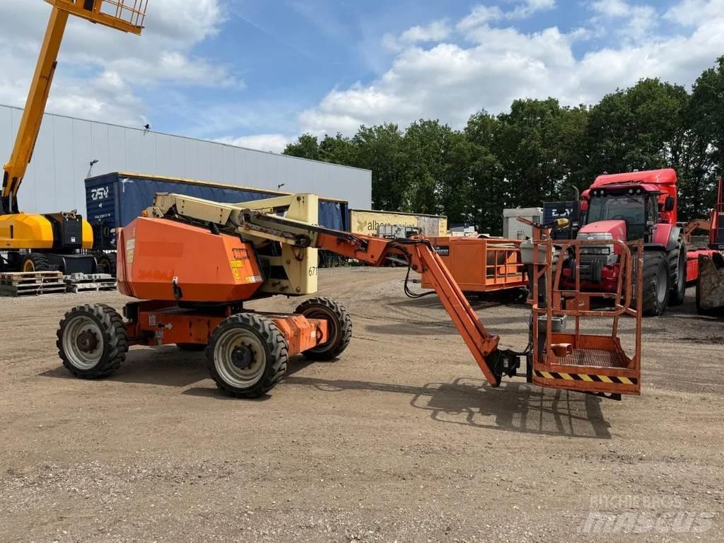 JLG 340 AJ Piattaforme a braccio articolato