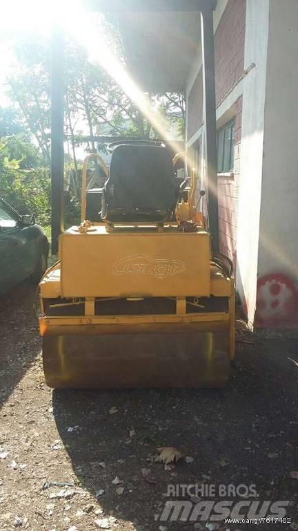 Bomag 120 Rulli a doppio tamburo