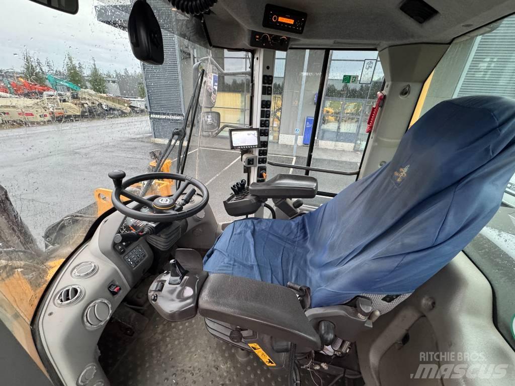 Volvo L 120 H Pale gommate