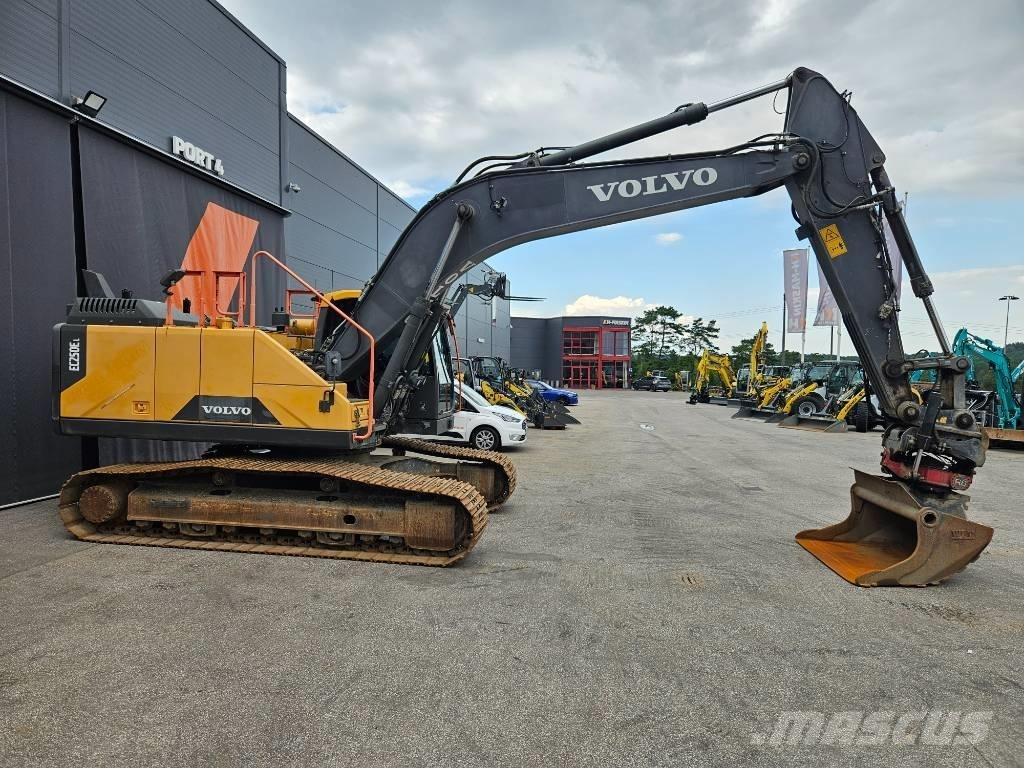 Volvo EC 250 EL Escavatori cingolati