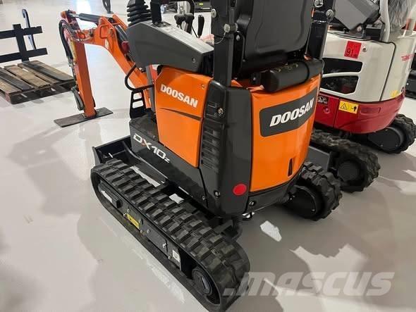 Doosan DX 10 Z Miniescavatori