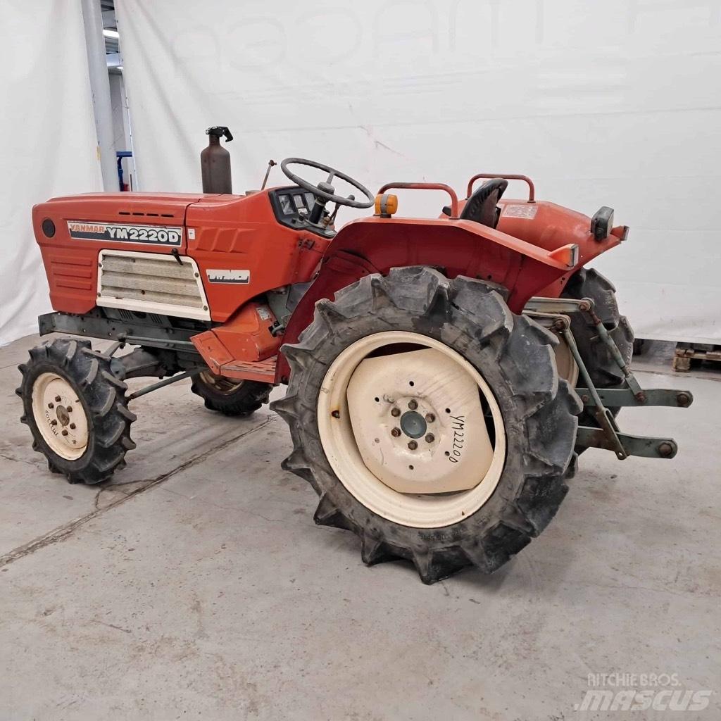Yanmar YM 2220D Trattori