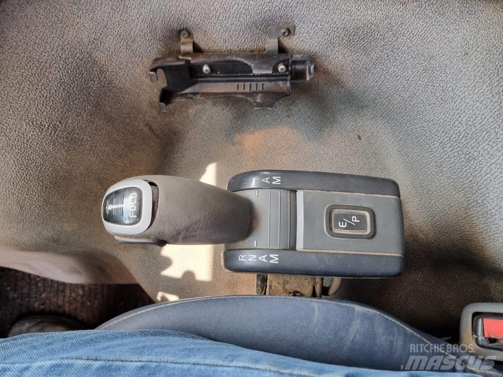 Volvo FM 400 Camion con cassone scarrabile