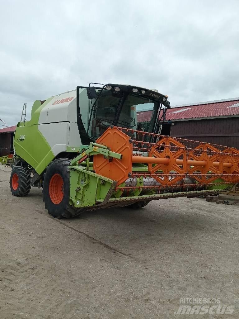 CLAAS Tucano 340 Mietitrebbiatrici