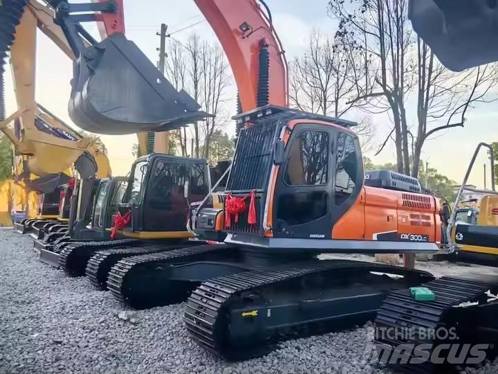 Doosan DH300 Escavatori cingolati