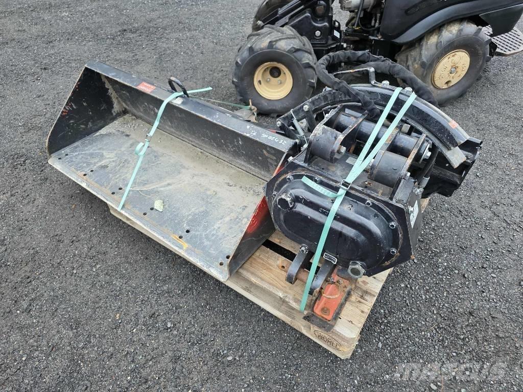 Ditch Witch R300 Scavafossi