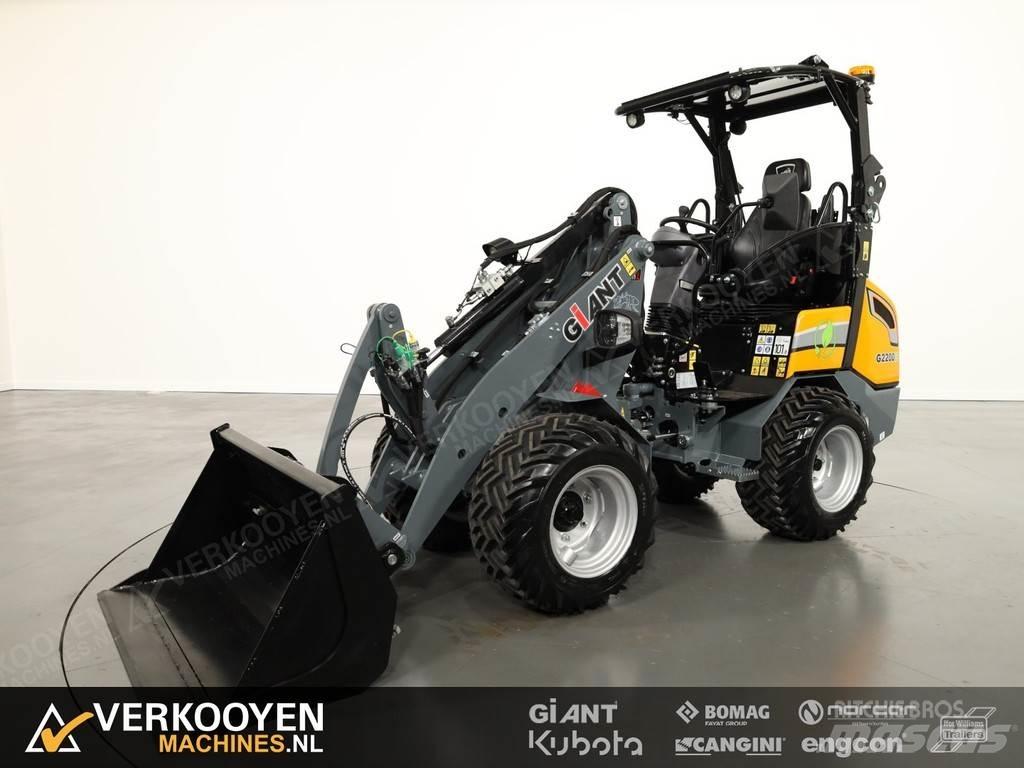 GiANT G2200E Pale gommate