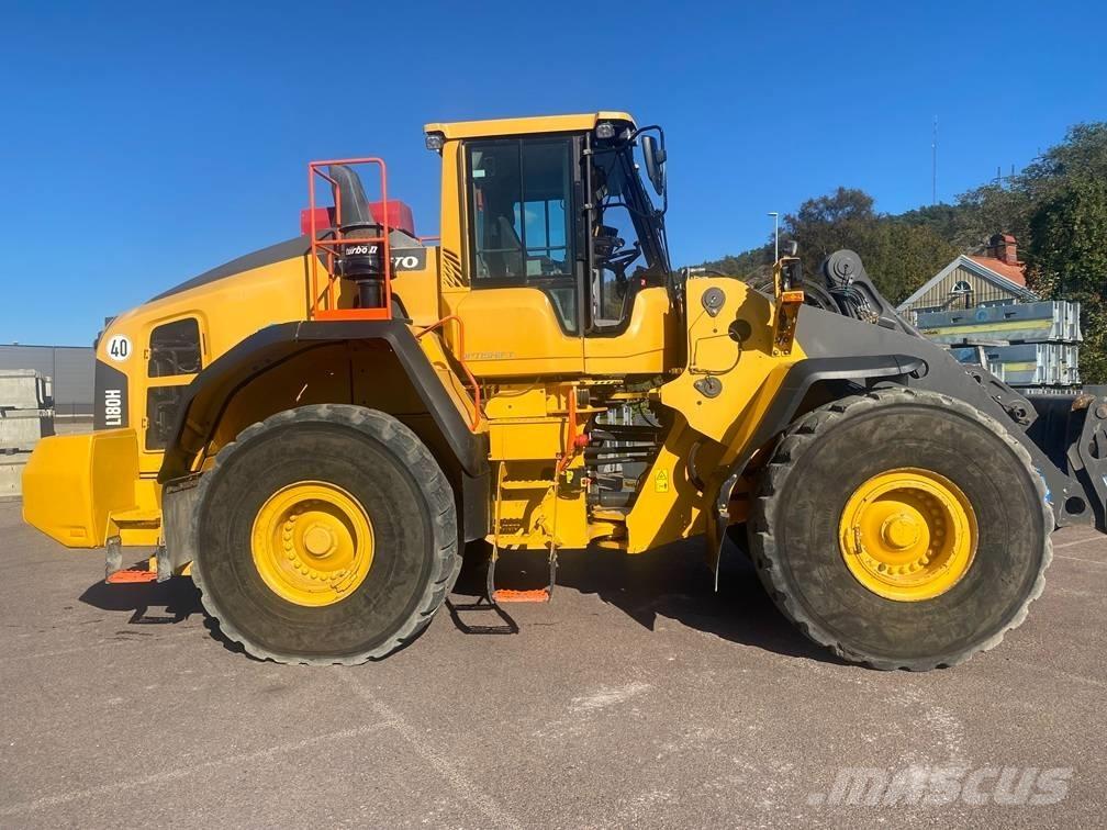 Volvo L 180 H Pale gommate