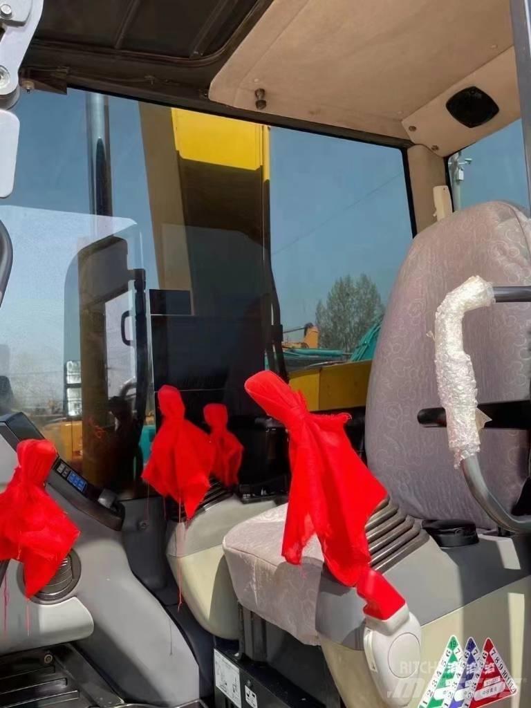 Komatsu PC 70 Miniescavatori
