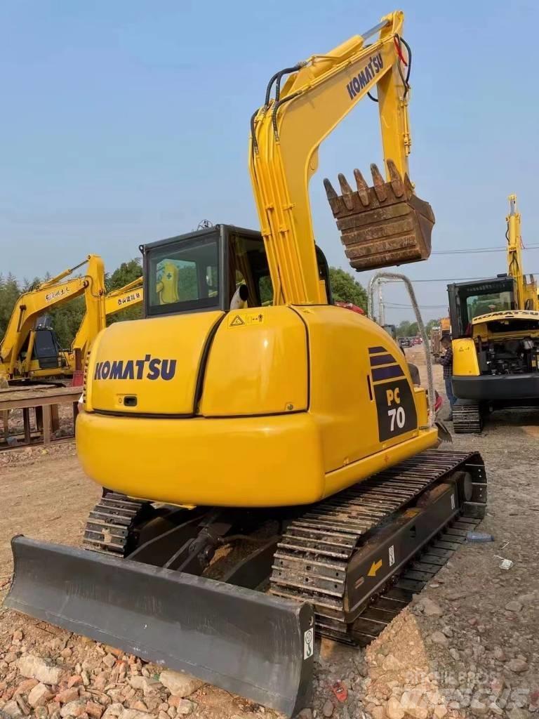 Komatsu PC 70 Miniescavatori