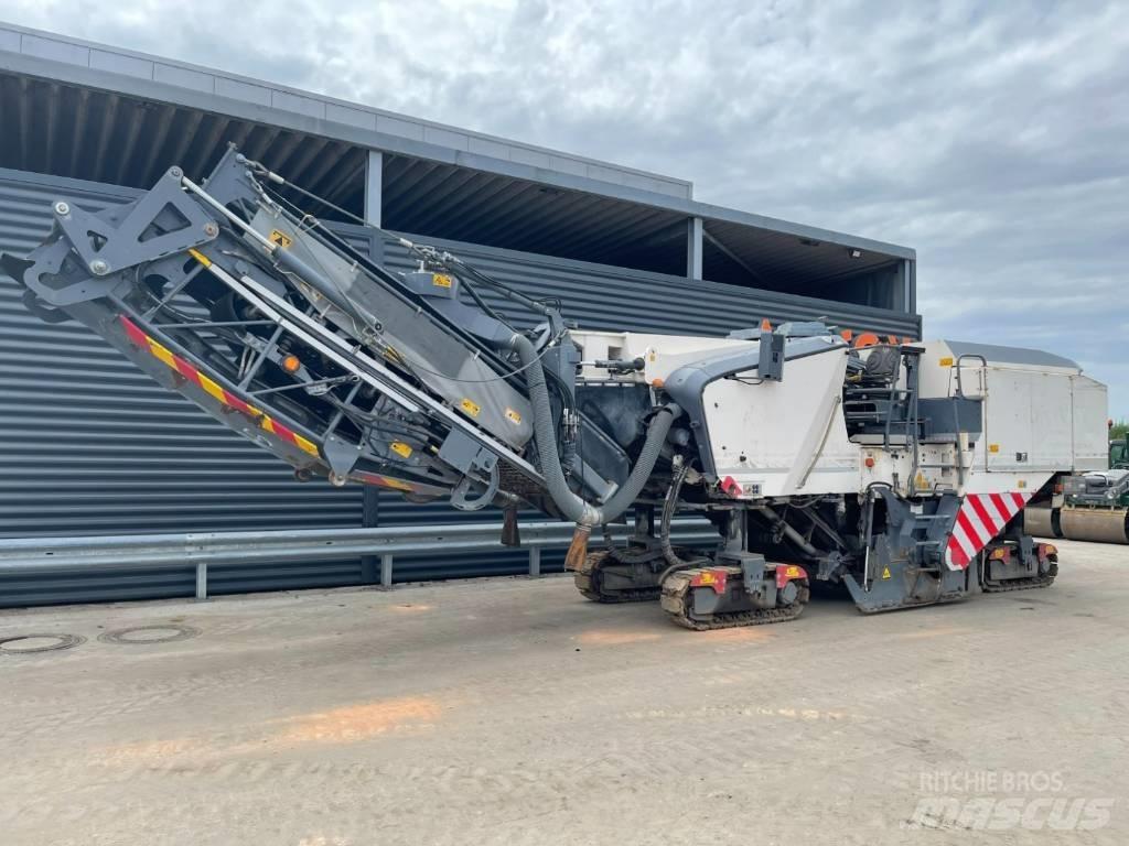 Wirtgen W210 Fresa a freddo per asfalto