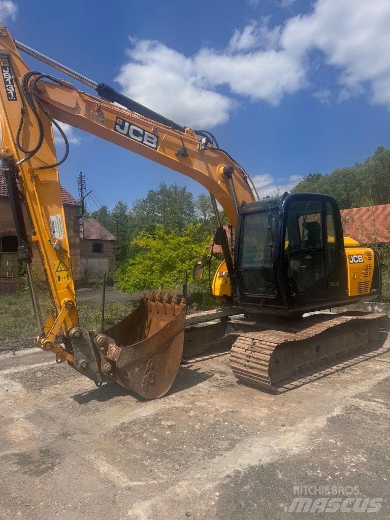 JCB JS 131 LC Escavatori cingolati