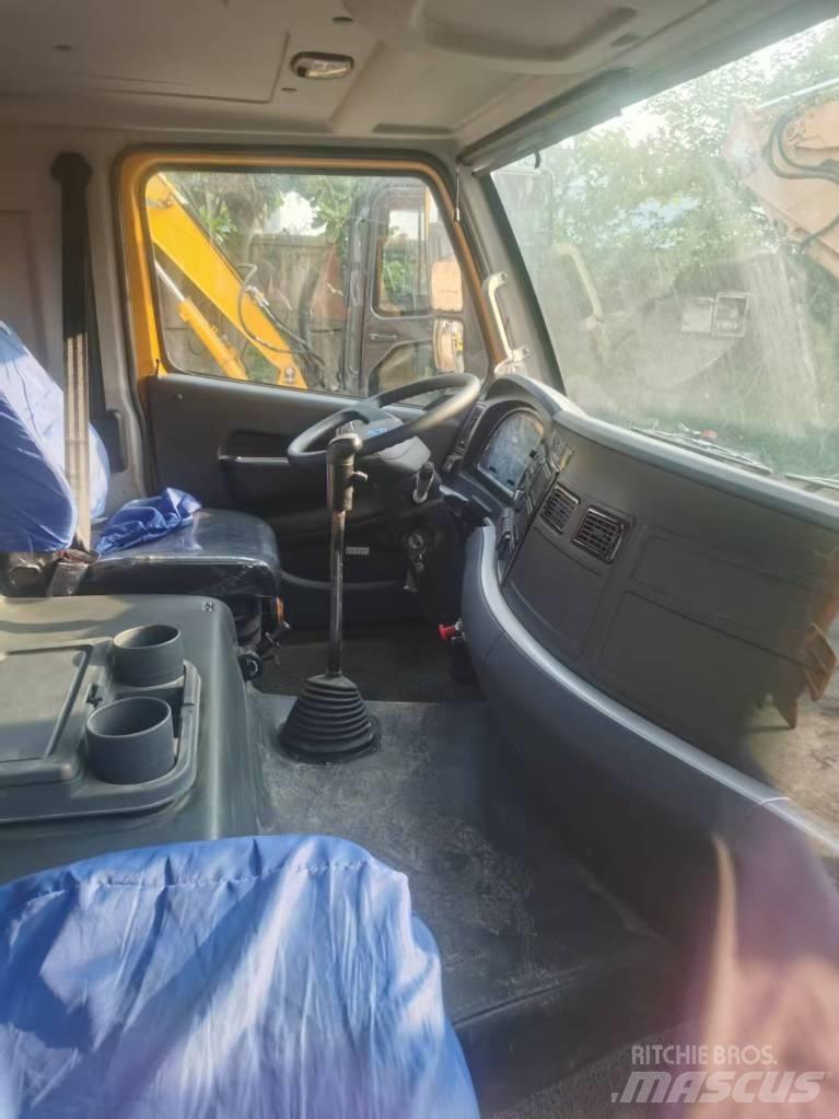 XCMG XCT 25 Gru per tutti i terreni