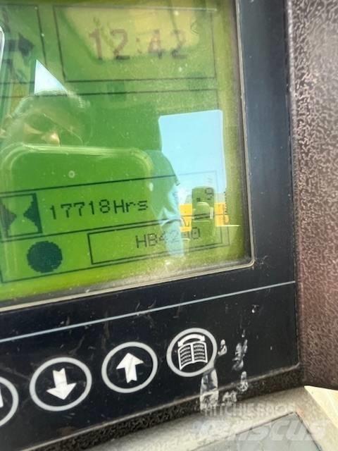Liebherr R 954C  HD Escavatori gommati