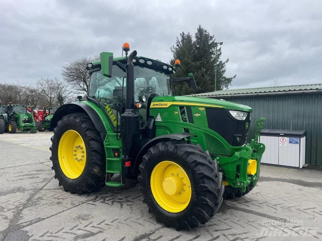 John Deere 6R215 Trattori