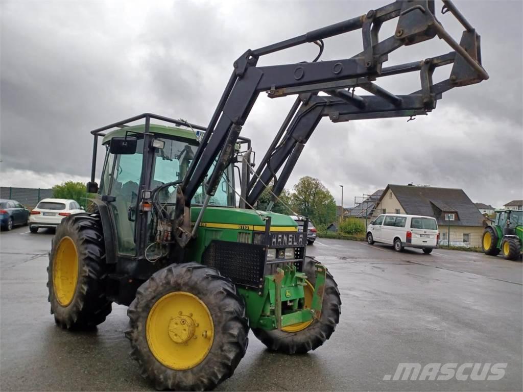 John Deere 6110SE Trattori