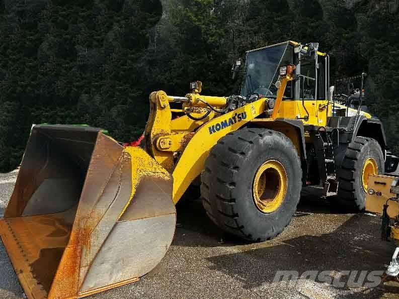 Komatsu WA470LC-6 Pale gommate