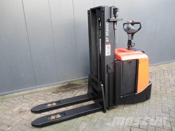 BT SPE160L Carrelli elevatori bassi a piattaforma