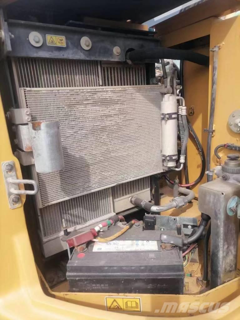 CAT 307E2 Escavatori medi 7t - 12t