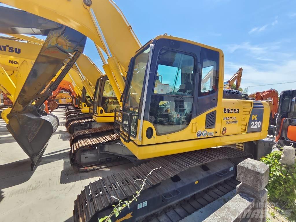 Komatsu PC 220-8 Escavatori cingolati