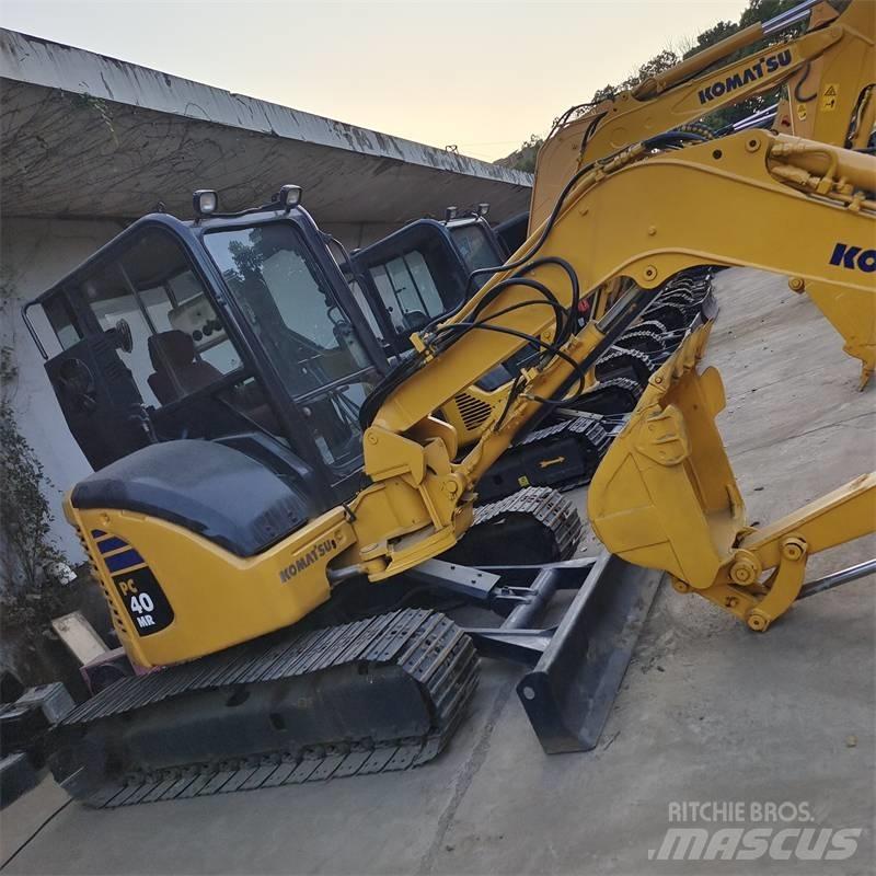 Komatsu PC 40 Miniescavatori